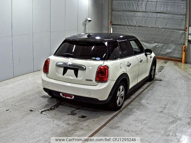 mini mini-others 2015 -BMW--BMW Mini XS15--WMWXS520802B39820---BMW--BMW Mini XS15--WMWXS520802B39820- image 2