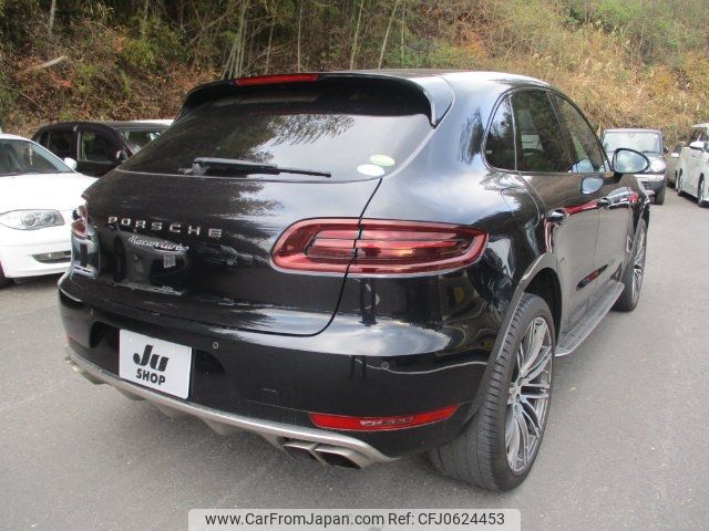 porsche macan 2016 -PORSCHE 【大分 331ﾋ398】--Porsche Macan 95BCTL--GLB93608---PORSCHE 【大分 331ﾋ398】--Porsche Macan 95BCTL--GLB93608- image 2