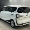 toyota sienta 2017 -TOYOTA--Sienta NHP170G-7104161---TOYOTA--Sienta NHP170G-7104161- image 2