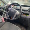 toyota voxy 2011 CFJ1864829 image 9