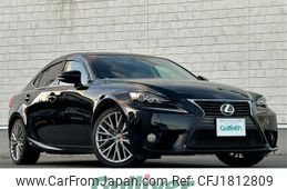 lexus is 2014 CFJ1812809