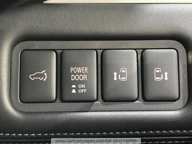 mitsubishi delica-d5 2024 CFJ1130986 image 2