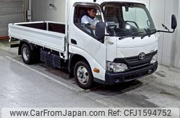 toyota dyna-truck 2018 CFJ1594752