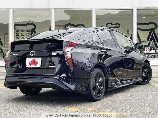 toyota prius 2016 504928-926061 image 2