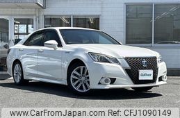 toyota crown 2013 -TOYOTA--Crown DAA-AWS210--AWS210-6048030---TOYOTA--Crown DAA-AWS210--AWS210-6048030-