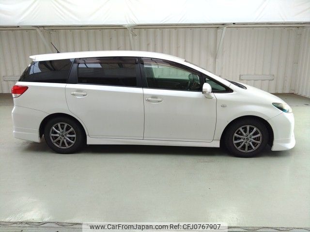 toyota wish 2010 ENHANCEAUTO_1_ea294896 image 2