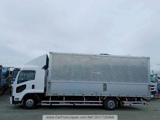 isuzu giga 2018 CFJ1720468 image 2