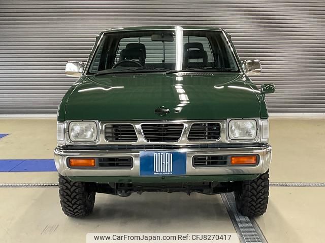 nissan datsun-pickup 1996 CFJ8270417 image 2