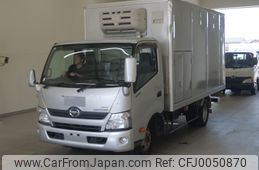 hino dutro 2013 -HINO--Hino Dutoro XZU775M-0001329---HINO--Hino Dutoro XZU775M-0001329-