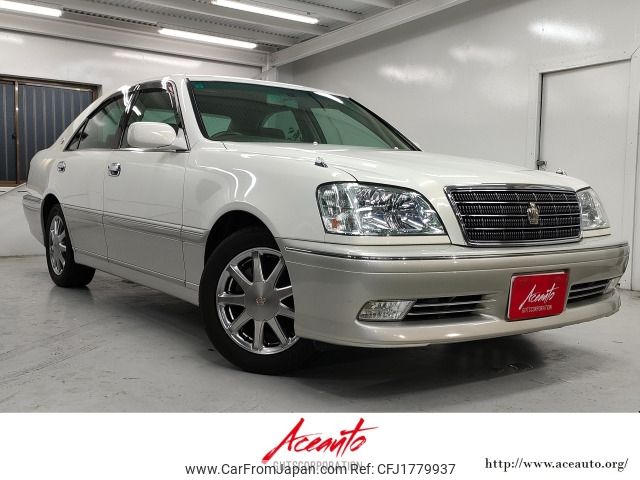 toyota crown 2003 CFJ1779937 image 1