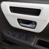 honda n-box 2021 CFJ1575717 image 34