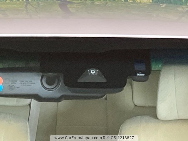 toyota crown 2016 CFJ1213827 image 2