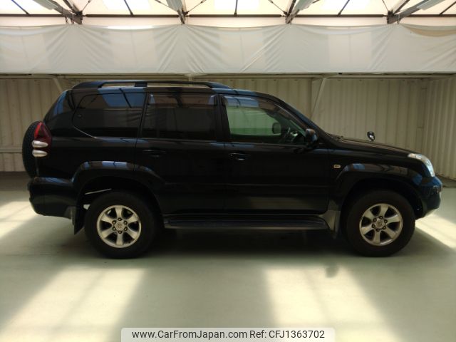toyota land-cruiser-prado 2005 ENHANCEAUTO_1_ea301367 image 2