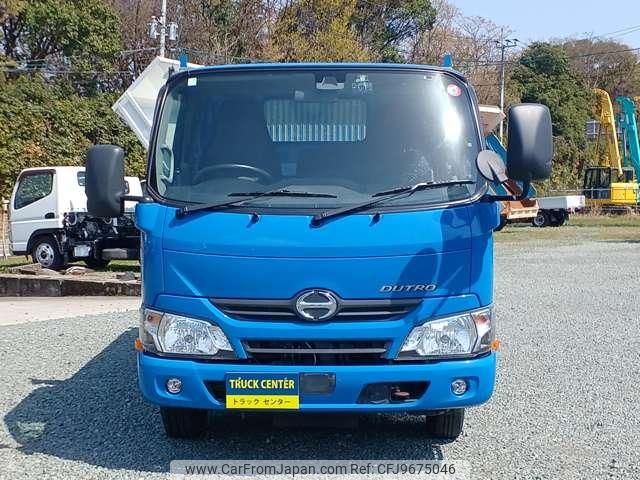 hino dutro 2018 GOO_NET_EXCHANGE_0840296A30240406W001 image 2