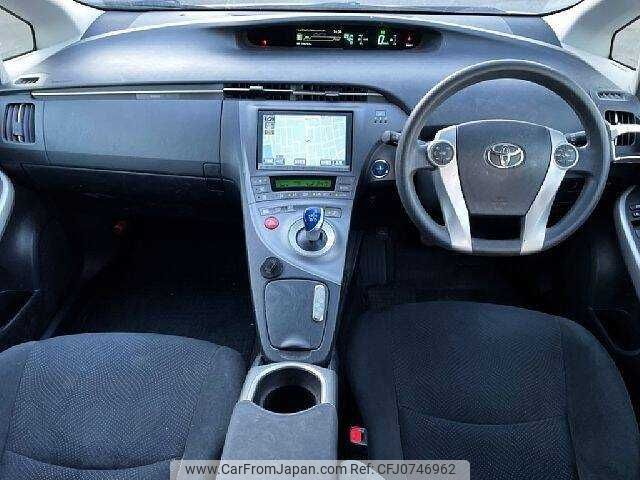 toyota prius 2014 504928-927953 image 1