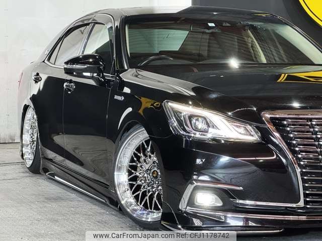 toyota crown 2017 -TOYOTA--Crown DAA-AWS210--AWS210-6123889---TOYOTA--Crown DAA-AWS210--AWS210-6123889- image 2