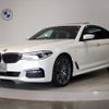 bmw 5-series 2017 quick_quick_DBA-JA20_WBAJA52070G886382 image 1