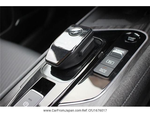 nissan aura 2024 CFJ1676017 image 2