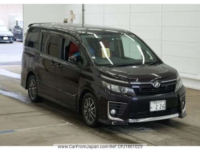 toyota voxy 2014 CFJ1861025 image 1