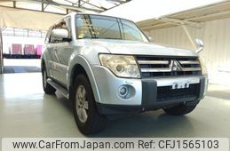 mitsubishi pajero 2006 CFJ1565103