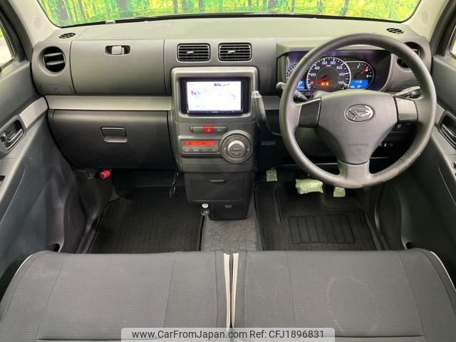 daihatsu move-conte 2016 CFJ1896831 image 2