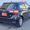 toyota vitz 2017 -TOYOTA--Vitz DAA-NHP130--NHP130-2005342---TOYOTA--Vitz DAA-NHP130--NHP130-2005342- image 2