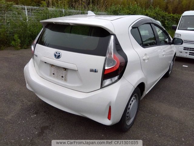 toyota aqua 2021 -TOYOTA--AQUA 6AA-NHP10--NHP10-2717521---TOYOTA--AQUA 6AA-NHP10--NHP10-2717521- image 2
