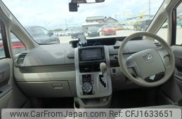 toyota noah 2009 CFJ1633651