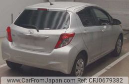 toyota vitz 2012 504928-250124090858