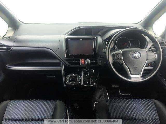 toyota voxy 2016 504928-923199 image 1