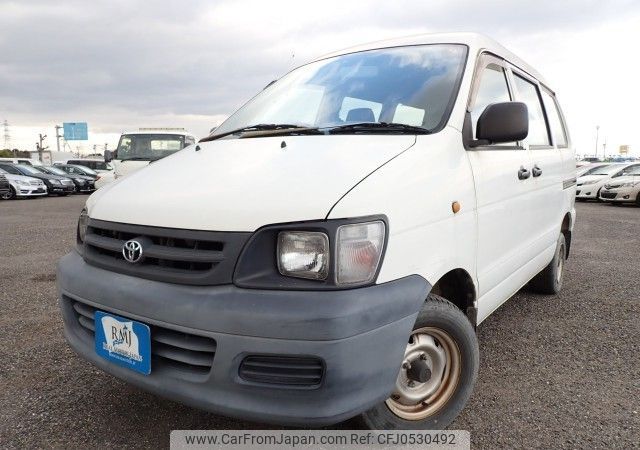 toyota townace-van 2002 REALMOTOR_N2024110335F-24 image 1