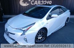 toyota prius 2016 -TOYOTA--Prius ZVW51--6002670---TOYOTA--Prius ZVW51--6002670-