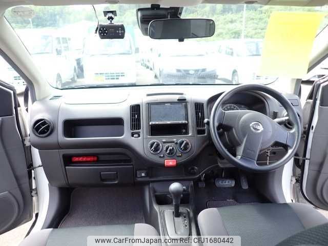nissan ad-van-nv150 2017 CFJ1680442 image 1