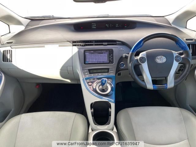 toyota prius 2012 CFJ1635947 image 2