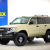 toyota land-cruiser-wagon 2004 -TOYOTA--Land Cruiser Wagon GH-UZJ100W--UZJ100-0149610---TOYOTA--Land Cruiser Wagon GH-UZJ100W--UZJ100-0149610- image 1