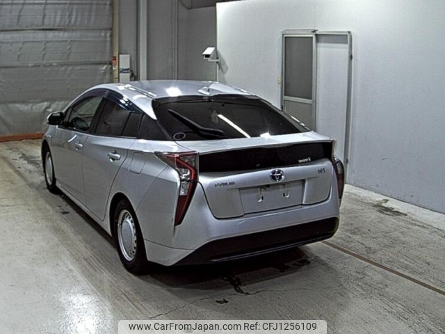 toyota prius 2018 -TOYOTA--Prius ZVW30-6120233---TOYOTA--Prius ZVW30-6120233- image 2