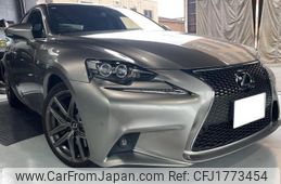 lexus is 2016 CFJ1773454