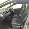 toyota c-hr 2017 quick_quick_DAA-ZYX10_ZYX10-2004222 image 6