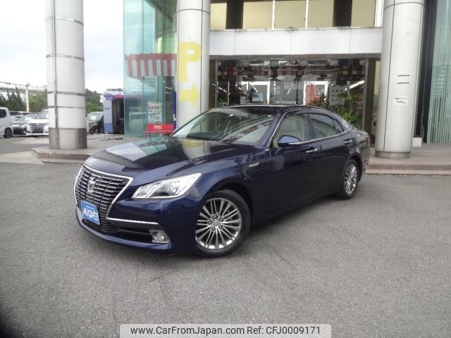 toyota crown 2015 -TOYOTA--Crown DAA-AWS210--AWS210-6090812---TOYOTA--Crown DAA-AWS210--AWS210-6090812- image 1