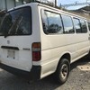 toyota hiace-commuter 2002 191106173229 image 3