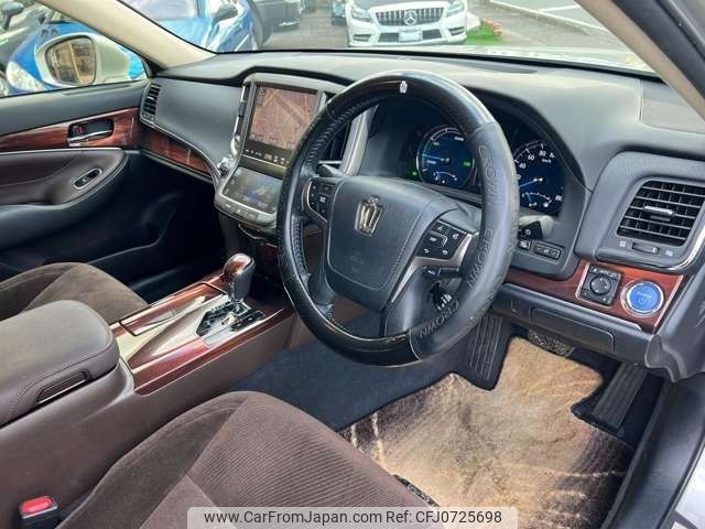 toyota crown 2013 -TOYOTA--Crown DAA-AWS210--ASW210-6020124---TOYOTA--Crown DAA-AWS210--ASW210-6020124- image 2