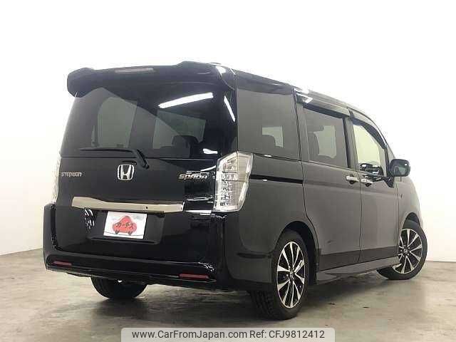 honda stepwagon 2013 504928-921200 image 2