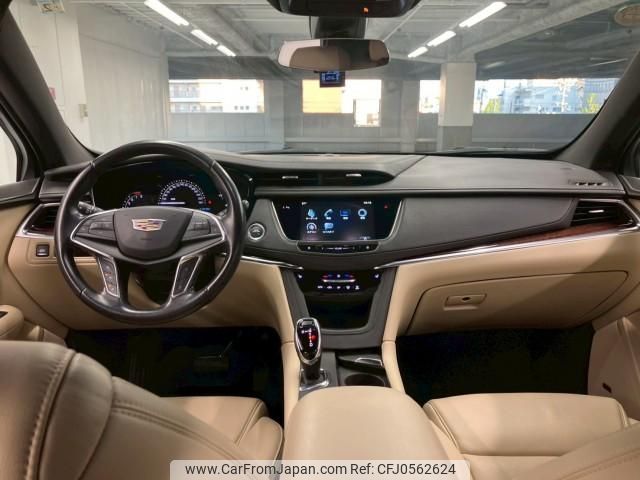 cadillac xt5-crossover 2019 quick_quick_ABA-C1UL_1GYFN9RS2KZ137051 image 2