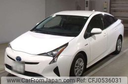 toyota prius 2017 -TOYOTA 【名古屋 305ﾐ5102】--Prius DAA-ZVW50--ZVW50-8060020---TOYOTA 【名古屋 305ﾐ5102】--Prius DAA-ZVW50--ZVW50-8060020-