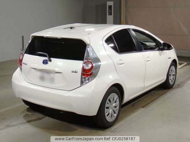 toyota aqua 2012 -TOYOTA 【神戸 504ﾒ8213】--AQUA DAA-NHP10--NHP10-6025195---TOYOTA 【神戸 504ﾒ8213】--AQUA DAA-NHP10--NHP10-6025195- image 2