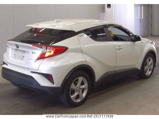 toyota c-hr 2017 quick_quick_DAA-ZYX10_2079629 image 2