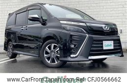 toyota voxy 2018 -TOYOTA--Voxy DBA-ZRR80W--ZRR80-0398502---TOYOTA--Voxy DBA-ZRR80W--ZRR80-0398502-