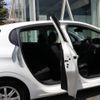 peugeot 208 2015 -PEUGEOT--Peugeot 208 ABA-A9HN01--VF3CCHNZTFT158374---PEUGEOT--Peugeot 208 ABA-A9HN01--VF3CCHNZTFT158374- image 11