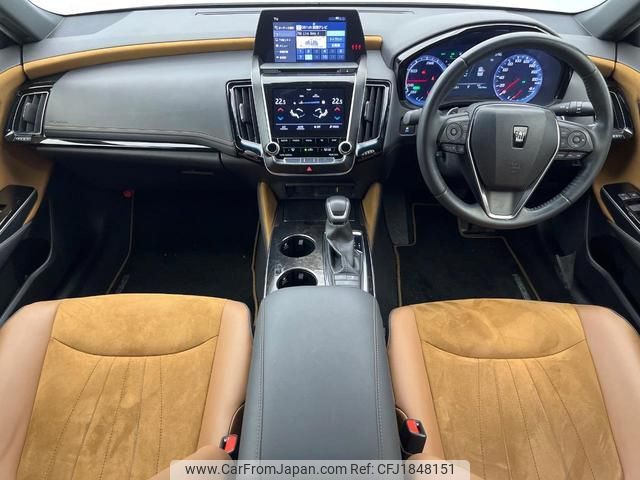 toyota crown-hybrid 2020 CFJ1848151 image 2