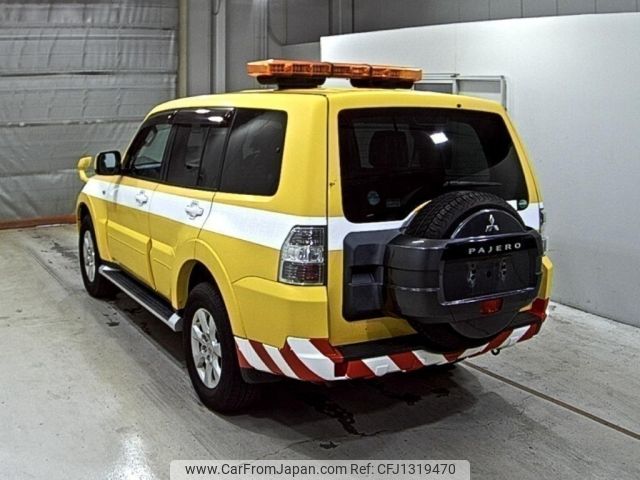 mitsubishi pajero 2015 CFJ1319470 image 2